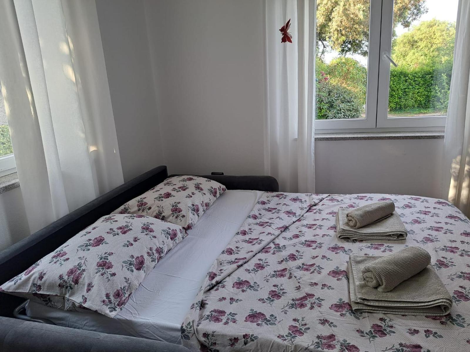 Apartman Melita Galižana Exteriör bild